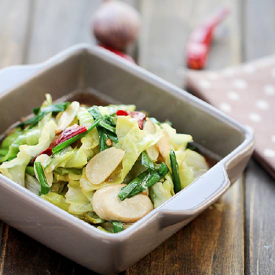 Mushroom and Cabbage Stir Fry