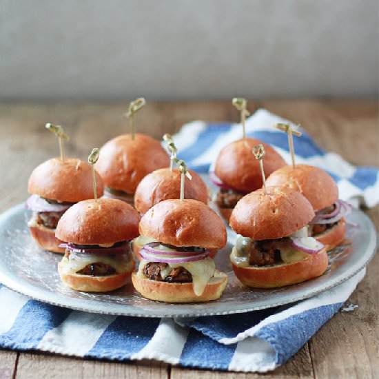 Spicy Black Bean Sliders