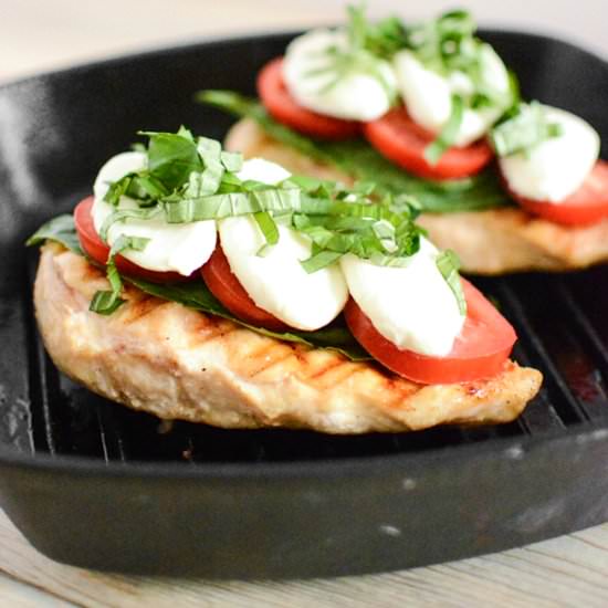 Easy Grilled Chicken Caprese