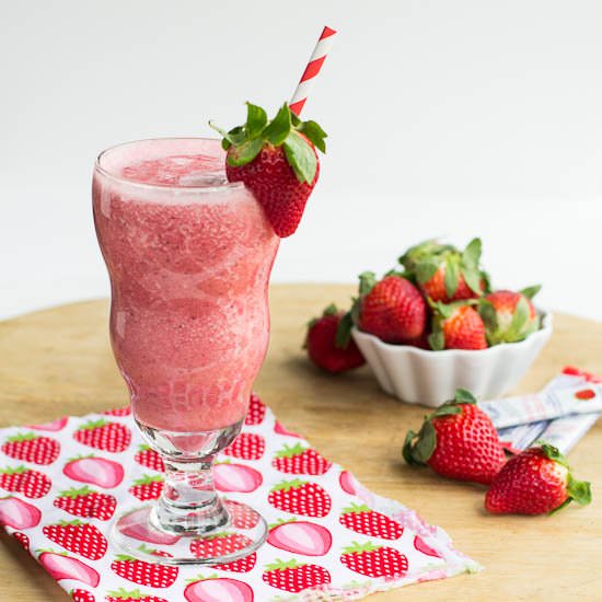 Strawberry Protein Smoothie
