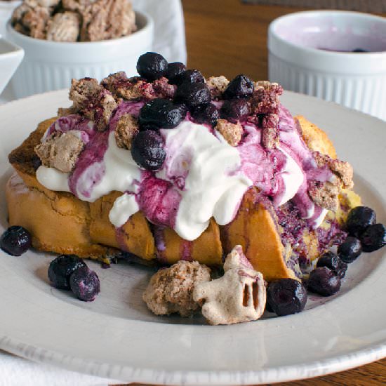 Baked French Toast & Candied Pecans