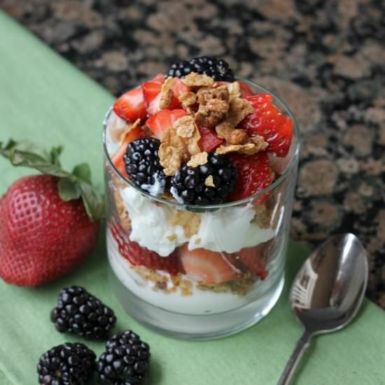 Greek Yogurt Berry Parfait