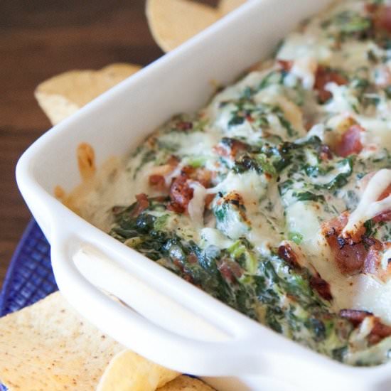 Hot Kale & Bacon Dip