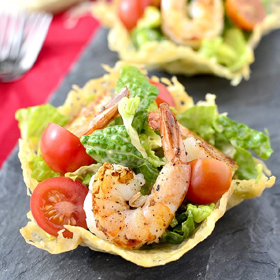 Shrimp Caesar Salad in Crispy