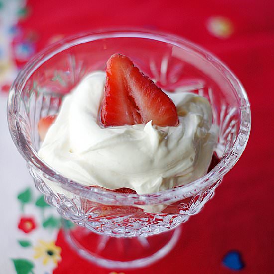 Moscato Zabaglione w/ Strawberries