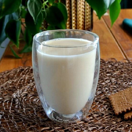 Homemade Almond Milk