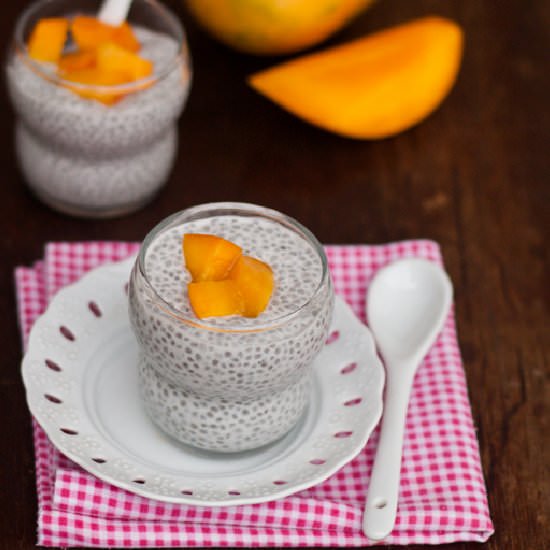 Mango Coconut Chia Pudding