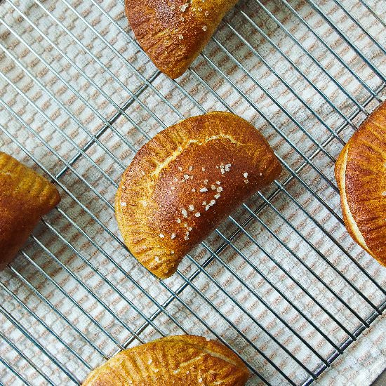 Baked Pretzel Empanadas