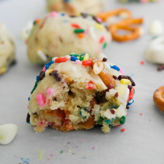 White Chocolate Pretzel Cookies