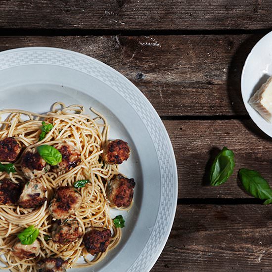 Garlic Pasta with fresh Basil