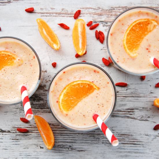 Banana-orange smoothie