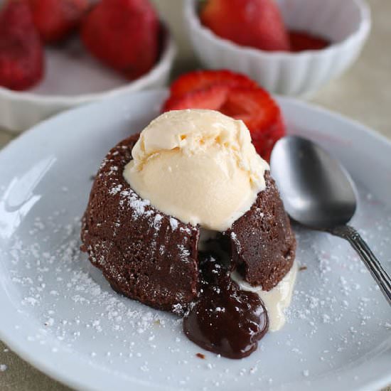 Chocolate molten lava cake