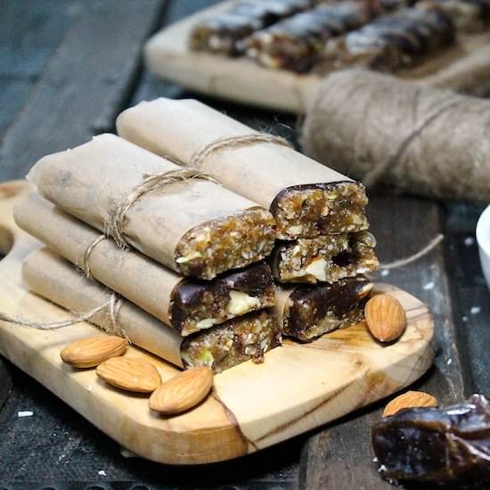 Raw Trail Mix Bars