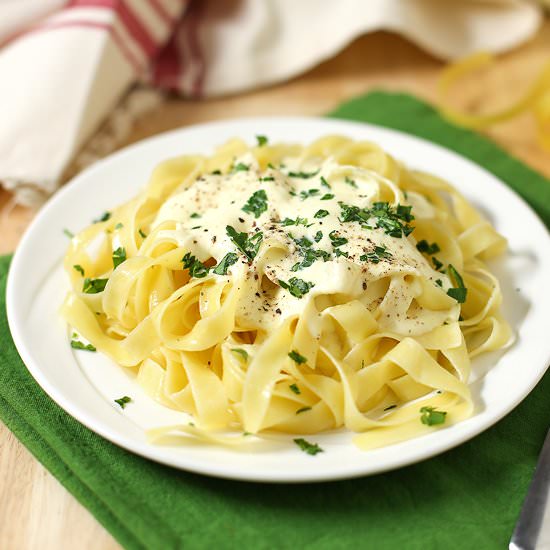 Olive Garden Alfredo Sauce Copycat