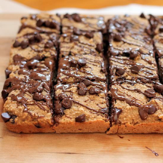 Banana Chocolate Chip Oat Bars