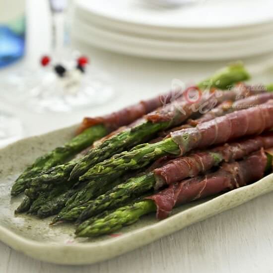 Prosciutto Wrapped Asparagus