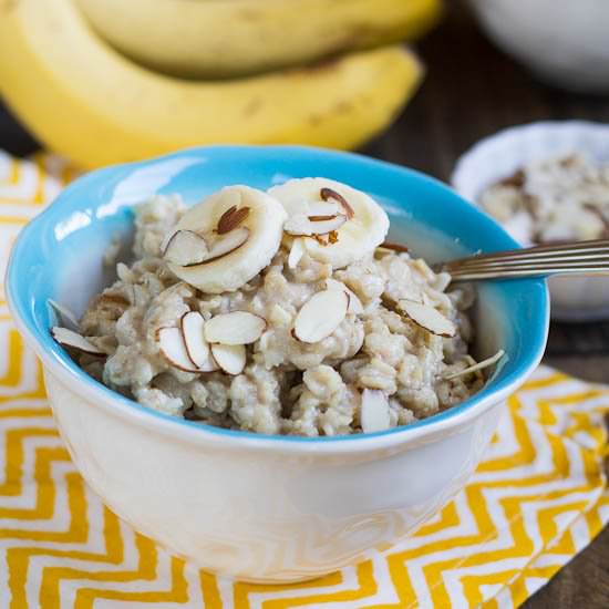 Almond Banana Oatmeal
