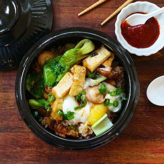 Stone Pot Rice Bowl With Vegetables