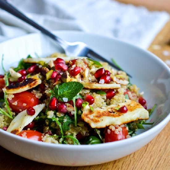 Quinoa Salad with Grilled Halloumi