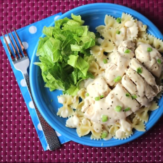 Crockpot Garlic Alfredo Chicken