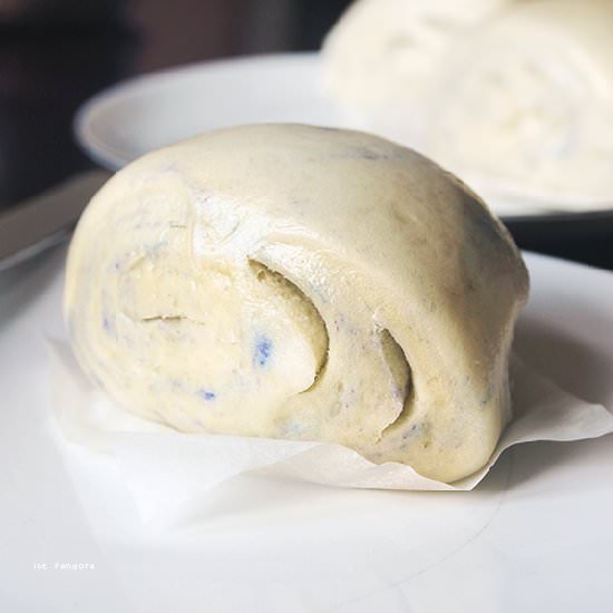 Steamed Coconut Buns