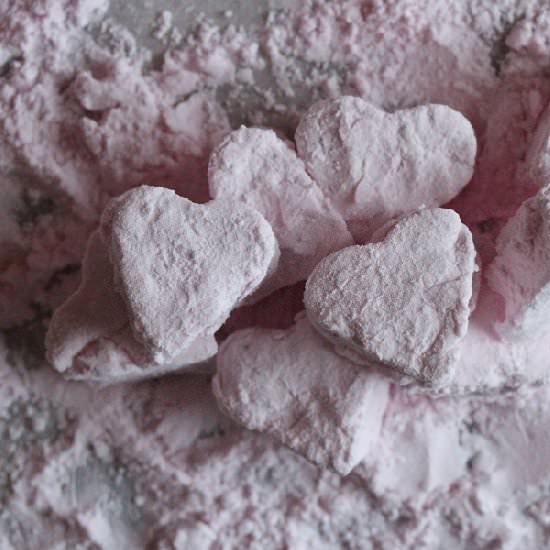 Heartshaped Strawberry Marshmallows