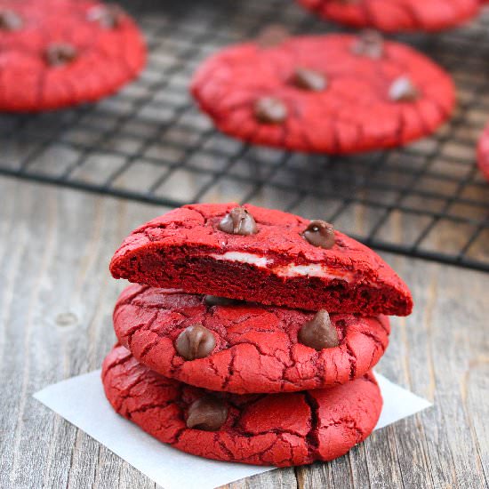 Red Velvet and Cream Cheese Cookies