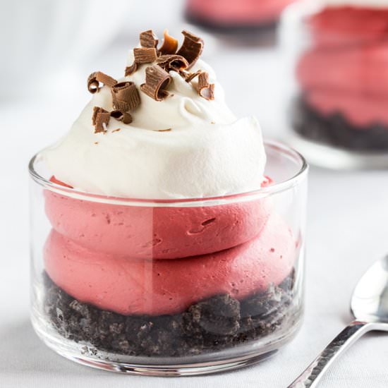 Red Velvet No Bake Cheesecake