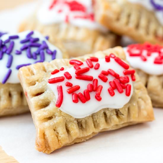 Mini Valentine Pop Tarts