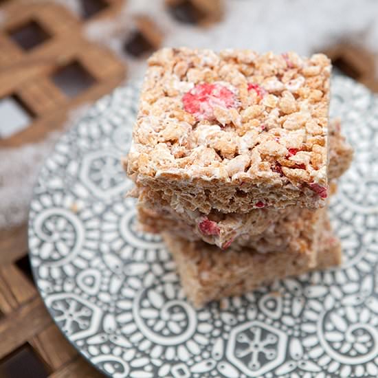 Strawberries & Cream Rice Crispies