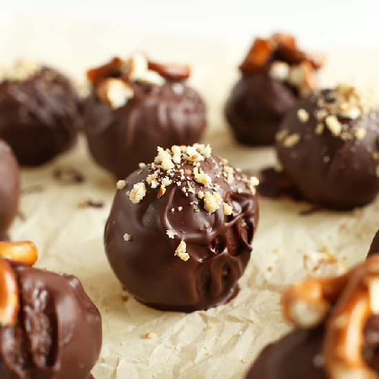 Vegan PB Pretzel Truffles