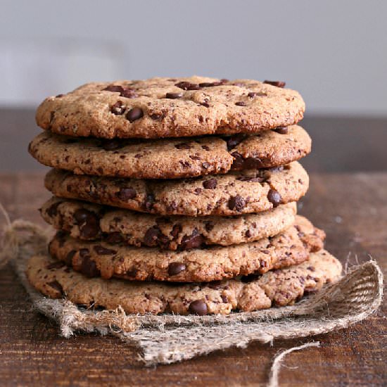 Giant chocolate chip cookie