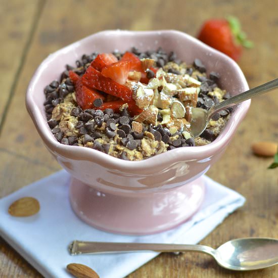 Chocolate Strawberry Almond Oatmeal