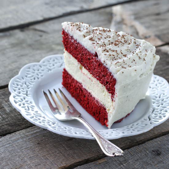 Red Velvet Cheesecake