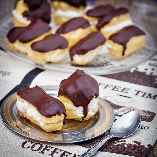 Mini Eclairs