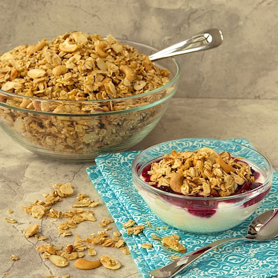 Coconut Cashew Granola