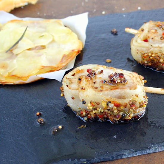 Bacon-wrapped beef tenderloin
