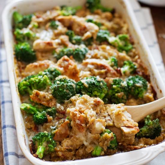 Creamy Chicken Quinoa and Broccoli
