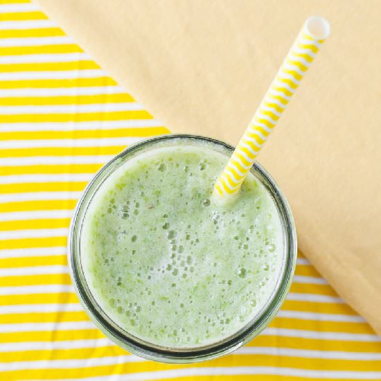 Green Smoothie with Pineapple