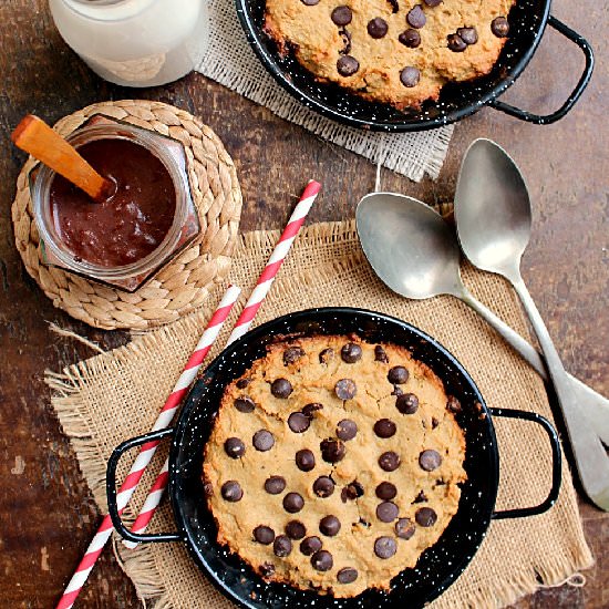 Skinny chocolate chip pizookie