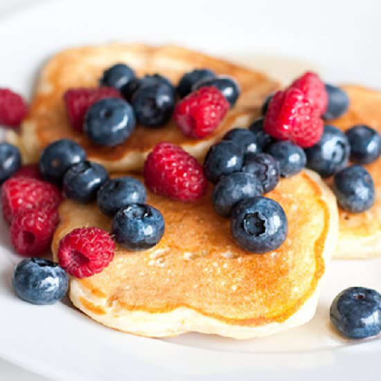 Whole Wheat Greek Yogurt Pancakes