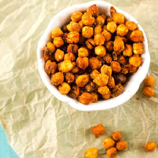 Spicy Roasted Cajun Chickpeas