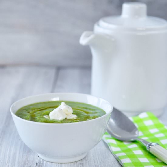 Broccoli Soup with Goat Cheese