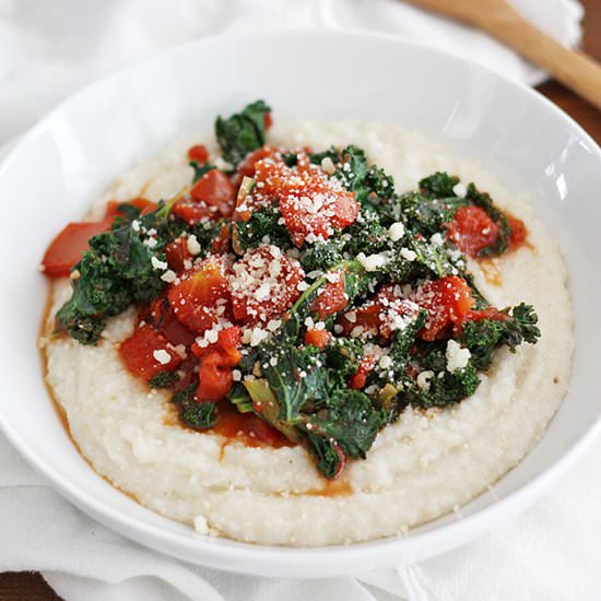 Garlicky Kale and Farina Grits
