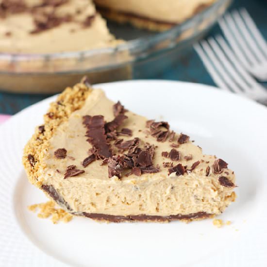 No-Bake Peanut Butter Chocolate Pie