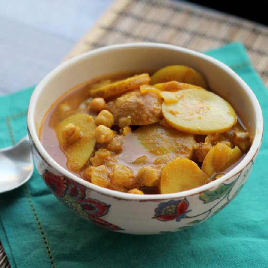 Creamy Indian-Spiced Chickpea Curry