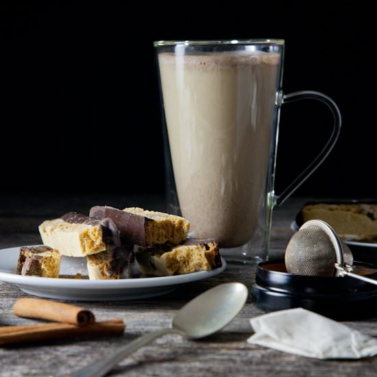 Maple Cinnamon Chamomile Tea Latte