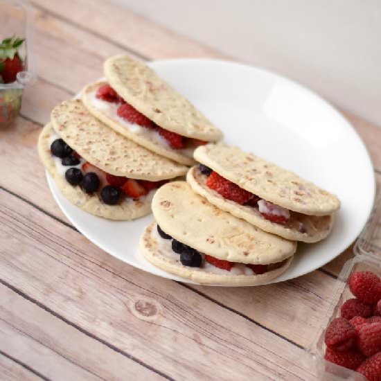 Fruit & Yogurt Pitas