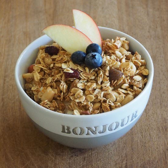 Honey-Nut and Apple Granola