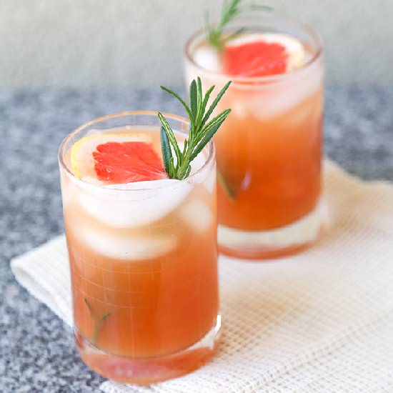Muddled Honey Grapefruit Cocktail